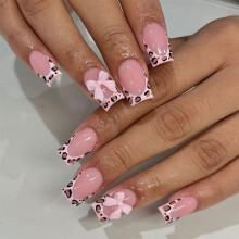 Unghie finte con stampa leopardata e fiocco decorativo (24 pezzi)