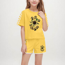 Girls' Sunflower & Checkered Sleeve Outfit Set - Summer Casual Two-Piece Shorts & Top, Soft Print Toddler Girls Outfit Setsfor Ages 5-14, Yellow