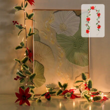 Guirlande de Noël en rotin avec LED, fruits rouges et verdure