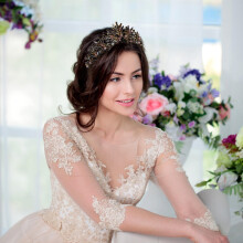 1Pc Baroque Black Wedding Tiara with Rhinestones Elegant Hair Accessory for Decorations