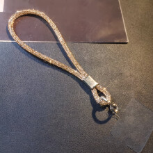 Phone Lanyards, Luxury Shimmering Crystal Wrist Strap, Ideal for Cruises, Parties, Christmas Anti-Theft Accessory Women's Gift Phone Chain