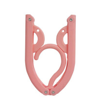 Cintre pliable multifonctionnel en plastique, rétractable et portable, idéal pour les voyages, gain de place et compatible avec tous les vêtements