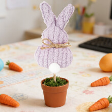 Oster-Tischdeko aus Plüschhase – Weiches Frühlings-Mittelstück für drinnen und draußen, niedliches Hasen-Ornament als Geschenk