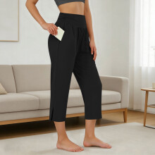 Women's Yoga Capri Pants with Pockets and Elastic Waistband