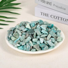 200g Natural Light Blue Crystal Crushed Stone 9-12mm, Polished Aromatherapy & Fish Tank Decor – Compatible with All Standard Uses
