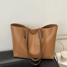 Schwarze Ledertasche für Damen – Geräumige Schultertasche, elegante Tasche für Büro und Freizeit, modische Geschenktasche