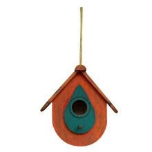 Hangend vogelhuisje voor buiten, ideaal voor tuin- en vogelliefhebbers.