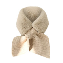 Cachecol feminino de inverno com babador, modelo Villus, para agasalho quente.