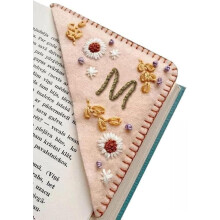 Hand-Embroidered Felt Triangle Bookmark with Custom Flower/Letter Design – Compatible with All Books
