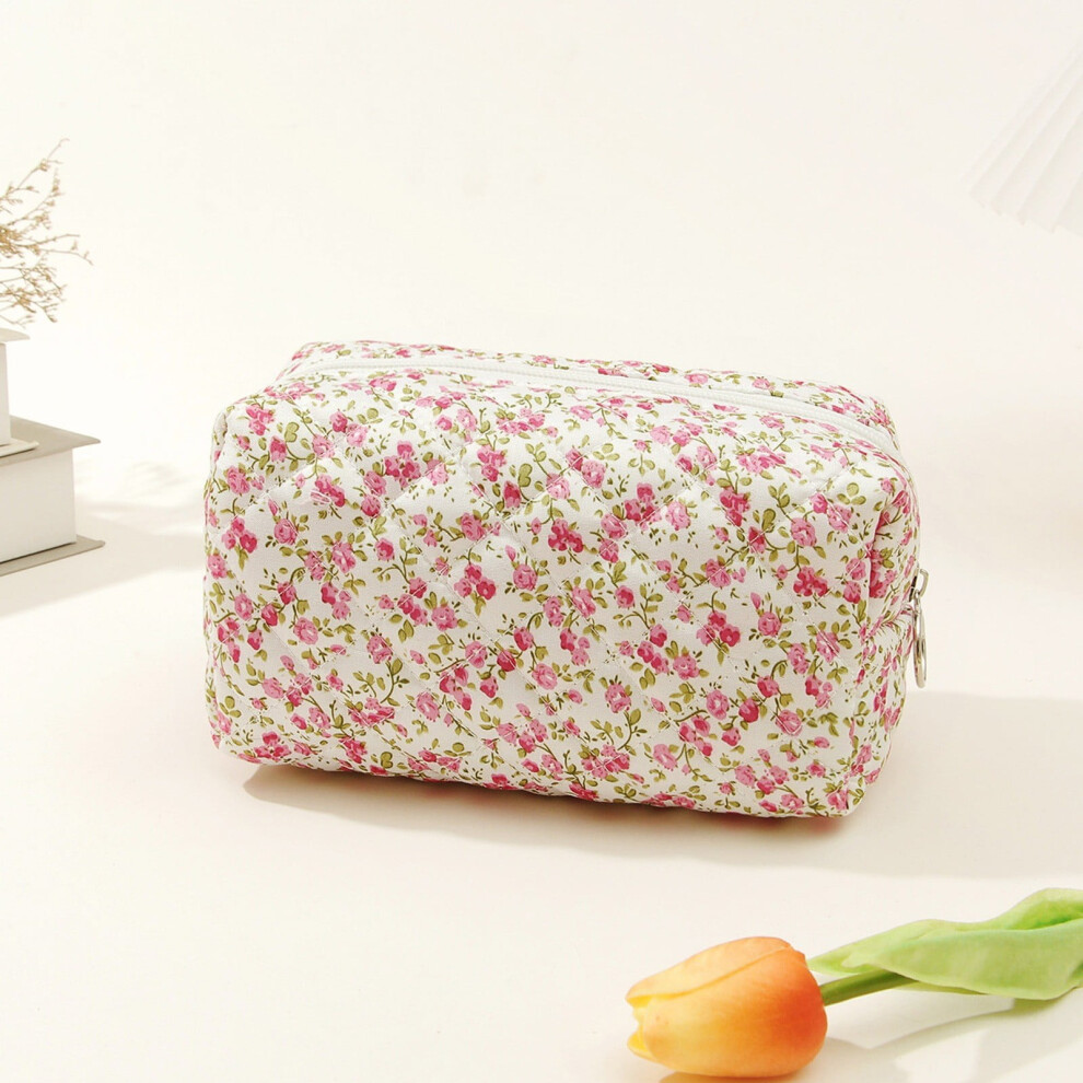 Travel Cosmetic Bag Floral Design Quilted Portable Storage Organizer for Makeup Toiletries Accessories