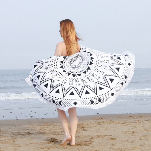 Microfiber Round Beach Towel with Tassels 2