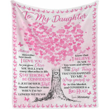 Couverture personnalisée pour ma fille, de la part de maman ou papa. Sois forte, aie confiance en toi, fais de ton mieux. Je t'aime. Couvertures