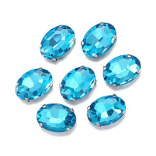 10 Stück ovale Strassperlen zum Aufnähen aus Kristallglas mit flacher Rückseite und Krallenfassung – 6 x 8 mm – Seeblau