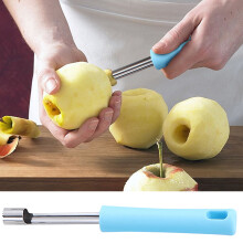 Obstentkerner aus Edelstahl für Äpfel, Datteln und Hagebutten – ergonomisch, spülmaschinenfest, kompakt