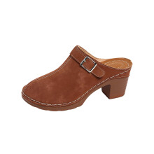 Pantoufles à plateforme marron pour femmes, confortables et décontractées, idéales pour le printemps, l'été, l'intérieur et l'extérieur.