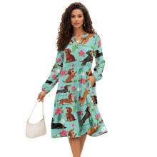 Midi-jurk voor dames met teckelprint, V-hals, elastische, zwierige pasvorm en ruches.