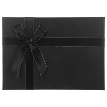 Boîte cadeau noire élégante avec nœud décoratif pour mariages