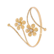 Flower Leaf Armband Cuff in Gold or Silver