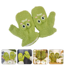 1Pair Warm Green Winter Gloves Fluffy Inner Hand Covers Breathable Soft Material