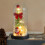 Mini árvore de Natal com luzes e efeito de neve para mesa 5