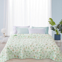 Lightweight Summer Quilt for Adults & Breathable Soft Washable Blanket Portable Bed Sofa Travel Quilt Cool for Home & Outdoor Use