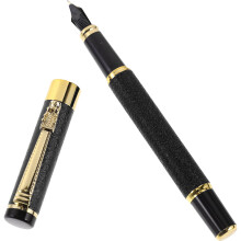 Portable Black Fountain Pen Sturdy Plastic Material with Anti Skid Design