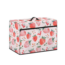 Capa para máquina de costura com estampa de morango e bolsos de armazenamento.