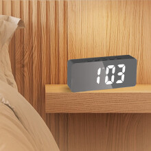 Small Digital Alarm Clock with Large LED Display, Adjustable Brightness & Snooze, Mirror Surface, White Digits – Compatible with Bedroom, Desk,