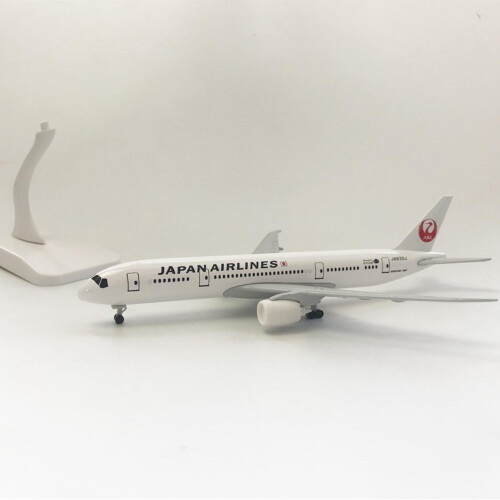 Japan B787 Airplane Model Retro Elegant Style with Movable 1