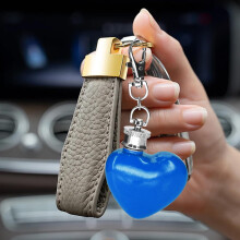 Mini heart-shaped stainless steel pocket flask 1 oz blue