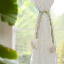 Spring Shower Curtain Hooks Tulip Flower Curtain Rings Floral Decorative Curtain Hanger Hooks for Living Room Bedroom Bathroom Decor