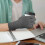 AIGIA Compression Gloves Wrist Support Fingerless for Men 7