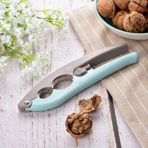Walnut Cracker Tool with Non-slip Handle – for Walnuts, Pecans, Hazelnuts, Pistachios 2