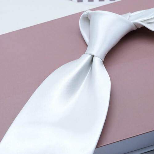 Hvitt imitert silkeslips for menn 2