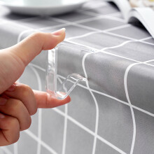 Lot de 4 pinces à nappe transparentes, haute résistance, bords lisses, réutilisables et faciles à installer. Maintien optimal de la nappe pour la