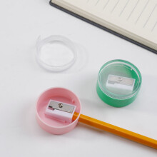 Round Mini Pencil Sharpener, Transparent Color, Compact & Portable – Compatible with Standard & Colored Pencils