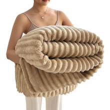 Popular Thickened Rabbit Plush Nap Blanket, Flannel Milk Velvet Cover Blanket, Fluffy Warm Soft Winter Blankets (Camel Color, 100 * 150 cm)