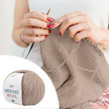 Hand-Woven Merino Wool Yarn - Soft & Warm, Medium Coarse, Perfect for Scarves, Hats, Overcoats - 9cmx9cmx6cm Skein, 2.0mm Diameter