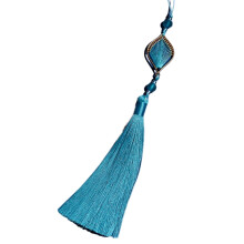 Delicate Craftsmanship Tassels Decorations Handmade Soft Tassels Polyester Texture Suitable for Gifts or Decorating