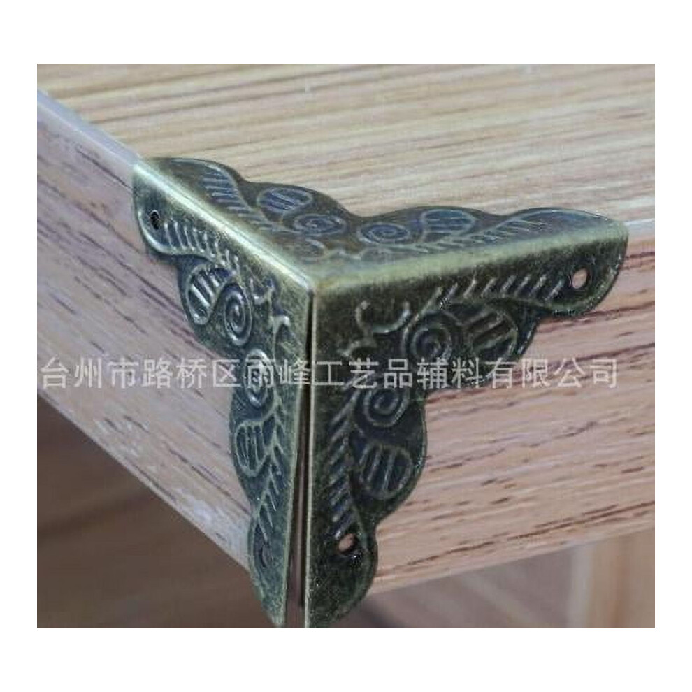 30pcs Table Corner Guards Vintage Chest Edge Protectors Metal Trim Stair Dust Guards Box Protectors