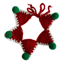 Handgestricktes Weihnachts-Lätzchen für Katzen und Hunde