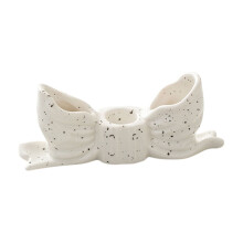Ceramiczny świecznik w kształcie kokardy świątecznej, 1 sztuka