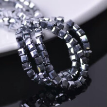 100 Stück 4 mm kleine, facettierte Kristallglasperlen für DIY-Schmuck – Silber 24