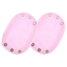 Kit com 2 extensores de algodão para macacões com fecho de pressão, comprimento ajustável e maior conforto.