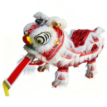 Chinesische Löwenhandpuppe mit Stab, traditionell asiatisch