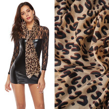 Lenço feminino vintage com estampa de leopardo, estola de chiffon macia estilo Harajuku.