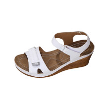 Sandales compensées blanches pour femme, bride ajustable, bout ouvert, style plage et décontracté, pointure 39 (EU) / 5 (UK) / 7 (US), 1 paire