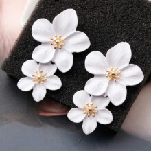 Elegant 925 Silver Drop Earrings for Women Flower Shaped Earrings Women Jewelry-white