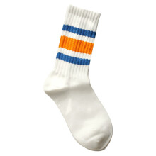 Japanese Style Sporty Retro Striped Mid Calf Socks for Women and Men Casual Athletic Crew Socks with Thick Lined Design for Everyday Wear