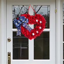 Couronne patriotique en forme de cœur pour porte d'entrée - Guirlande en maille rouge de 40 cm avec nœud à étoiles bleues et étoiles blanches,